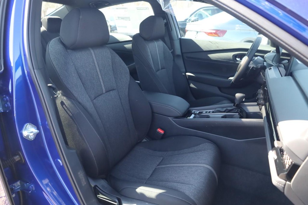 Honda Accord Hybrid Vehicle Image 19