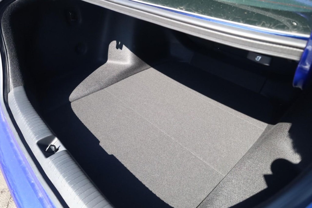 Honda Accord Hybrid Vehicle Image 22