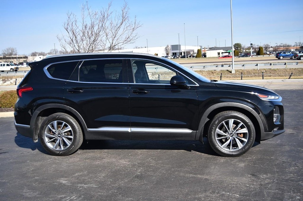 Hyundai Santa Fe Vehicle Image 05