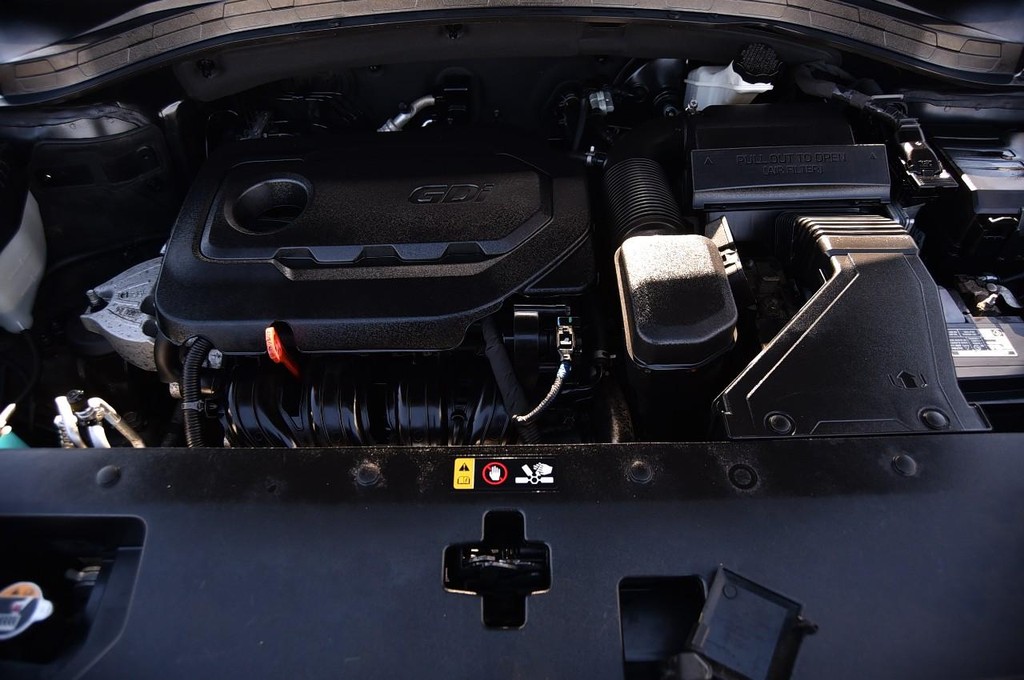 Hyundai Santa Fe Vehicle Image 27