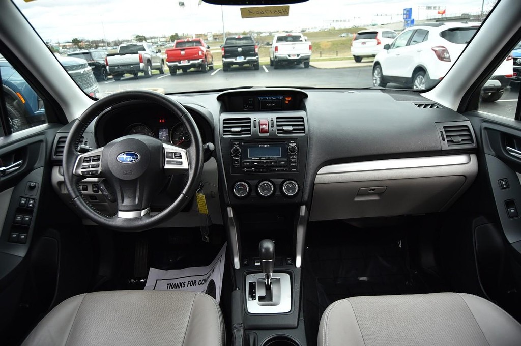 Subaru Forester Vehicle Image 07