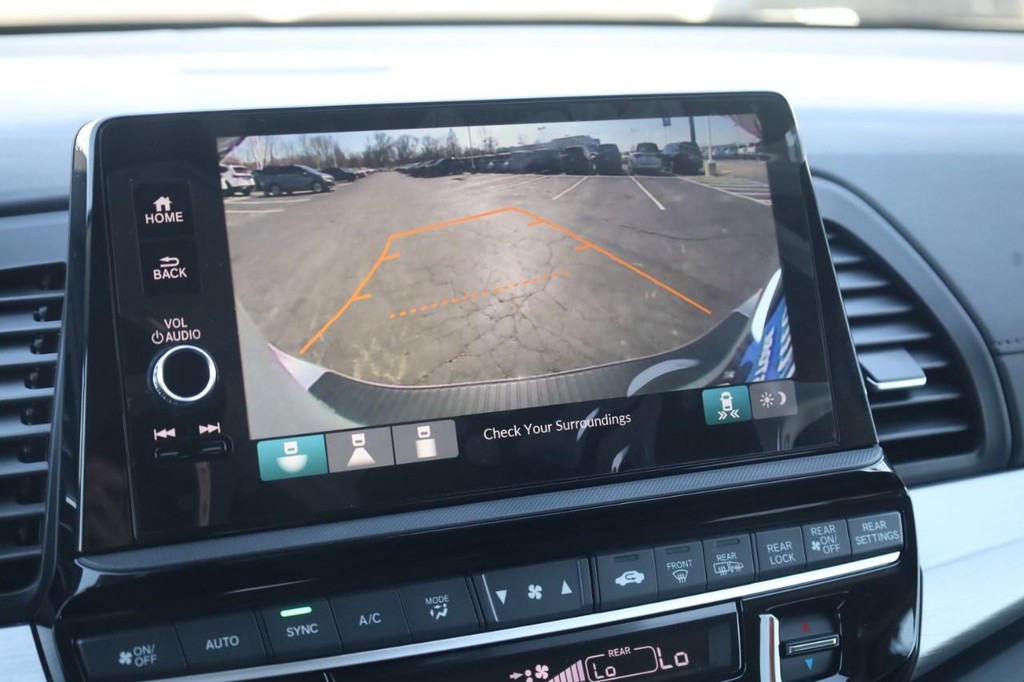 Honda Odyssey Vehicle Image 16