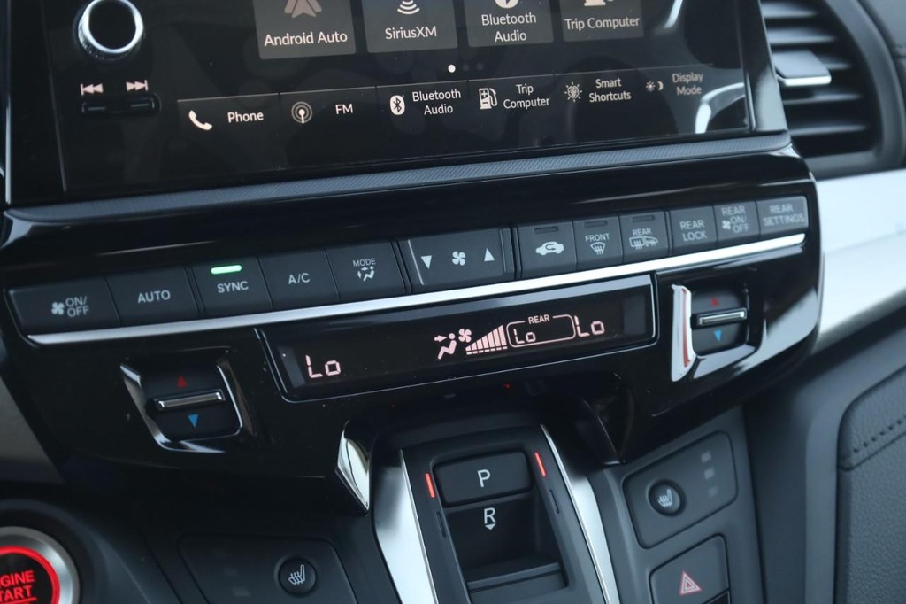 Honda Odyssey Vehicle Image 17