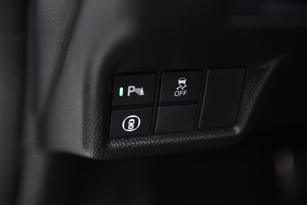 Honda Civic Hatchback Vehicle Image 10