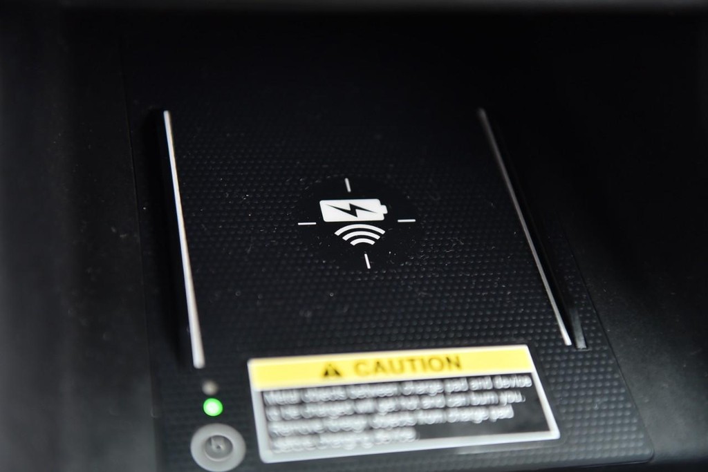 Honda Civic Hatchback Vehicle Image 17