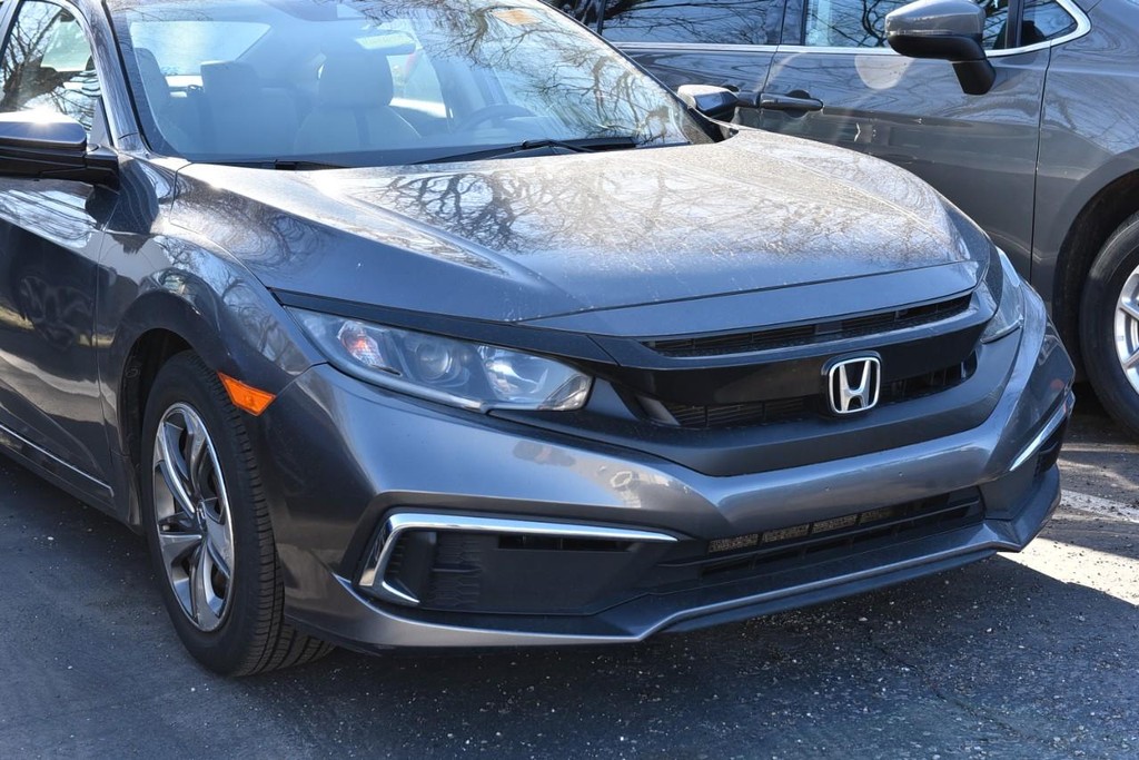 Honda Civic Sedan Vehicle Full-screen Gallery Image 2