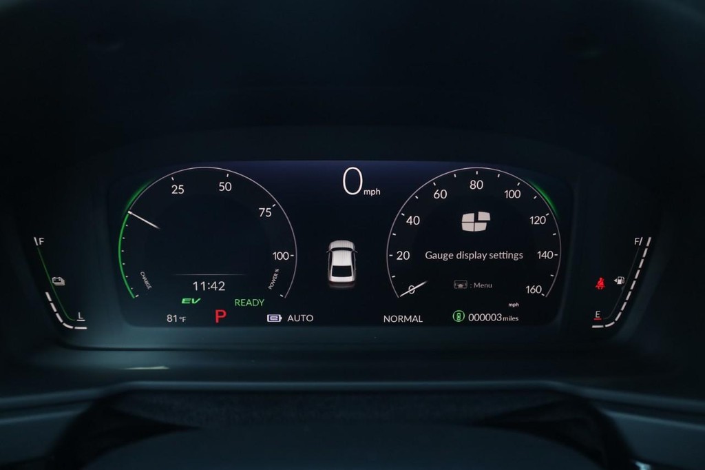 Honda Accord Hybrid Vehicle Full-screen Gallery Image 12