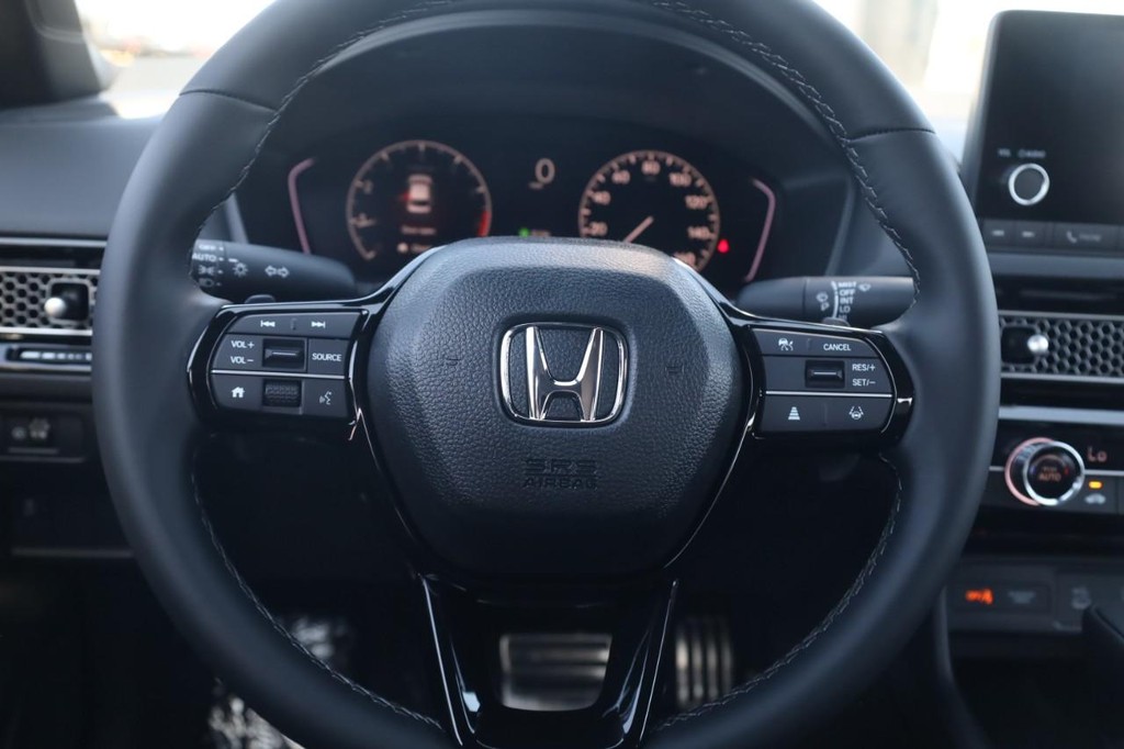 Honda Civic Sedan Vehicle Image 08