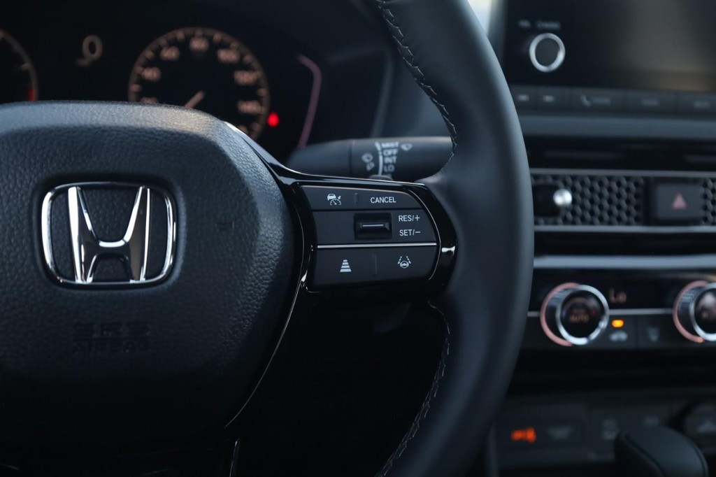 Honda Civic Sedan Vehicle Image 09