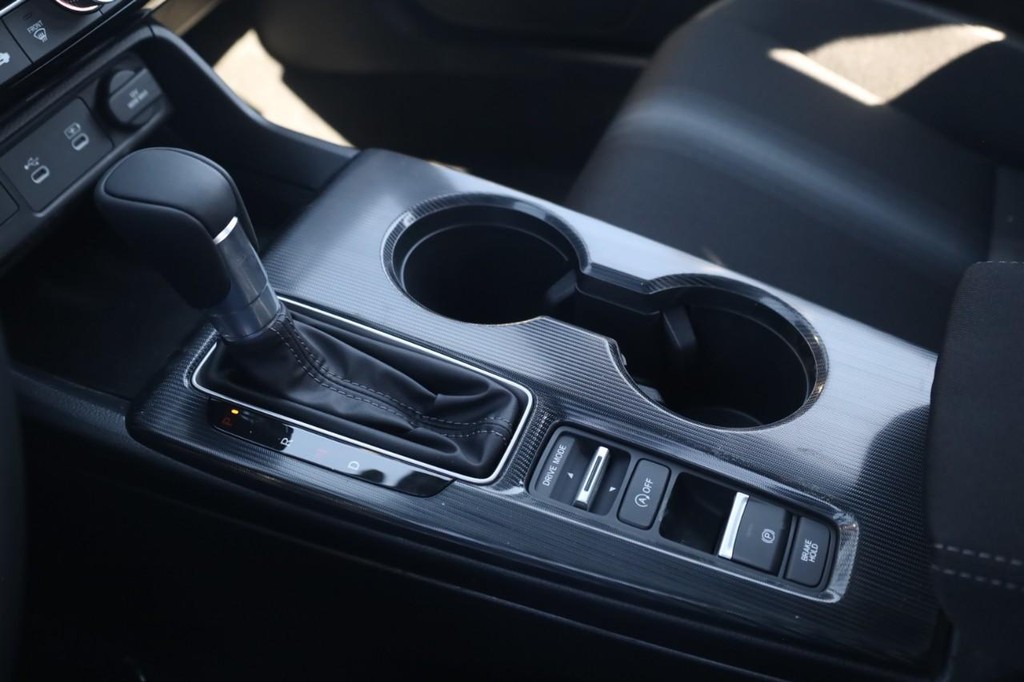 Honda Civic Sedan Vehicle Image 17