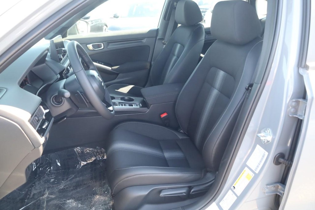 Honda Civic Sedan Vehicle Image 18