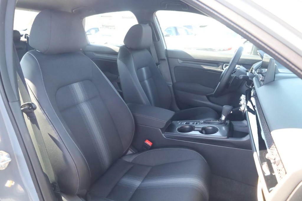 Honda Civic Sedan Vehicle Image 19