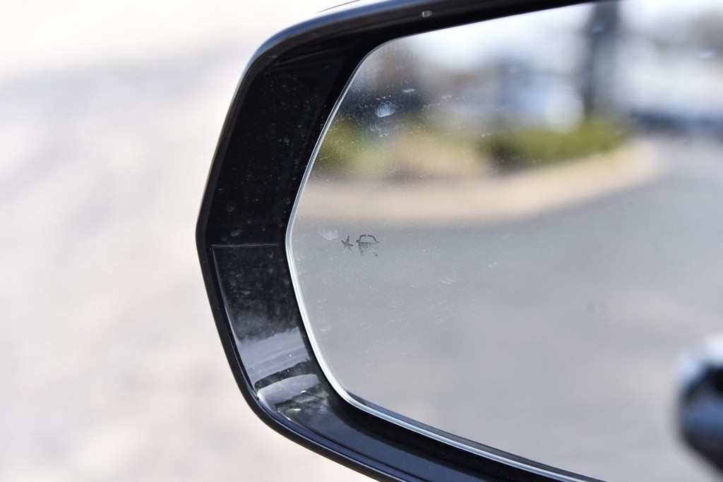 Honda Prologue Vehicle Full-screen Gallery Image 11