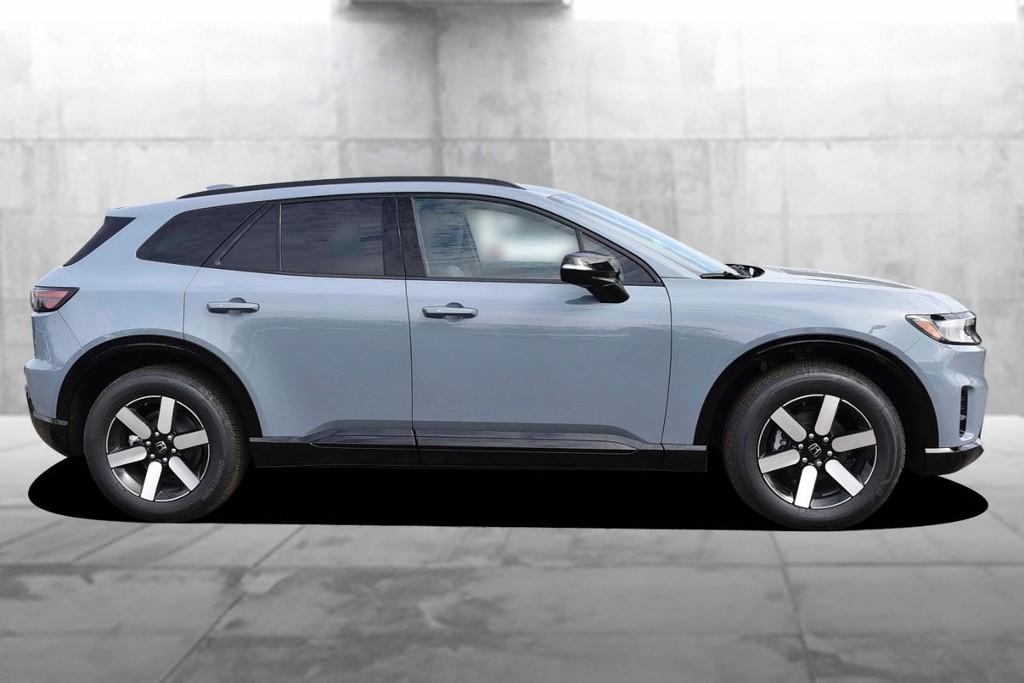 Honda Prologue Vehicle Full-screen Gallery Image 5