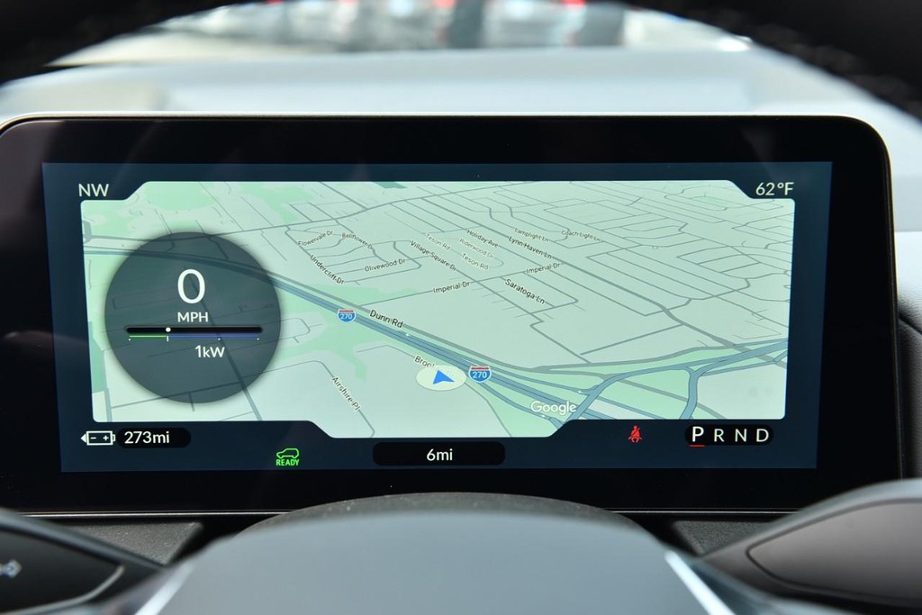 Honda Prologue Vehicle Full-screen Gallery Image 12