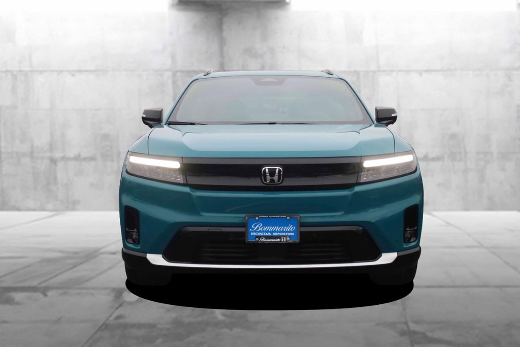 Honda Prologue Vehicle Full-screen Gallery Image 4