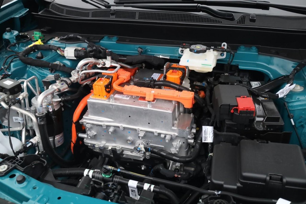 Honda Prologue Vehicle Full-screen Gallery Image 24