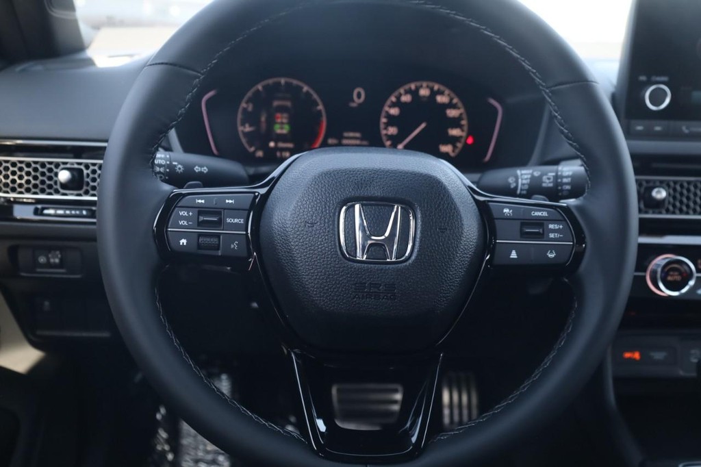 Honda Civic Hatchback Vehicle Image 08