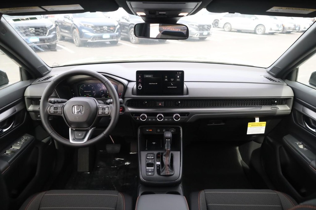 Honda CR-V Hybrid Vehicle Image 07