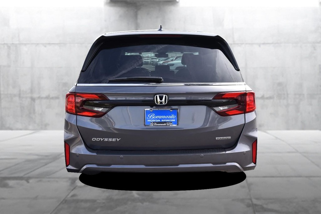 Honda Odyssey Vehicle Full-screen Gallery Image 6