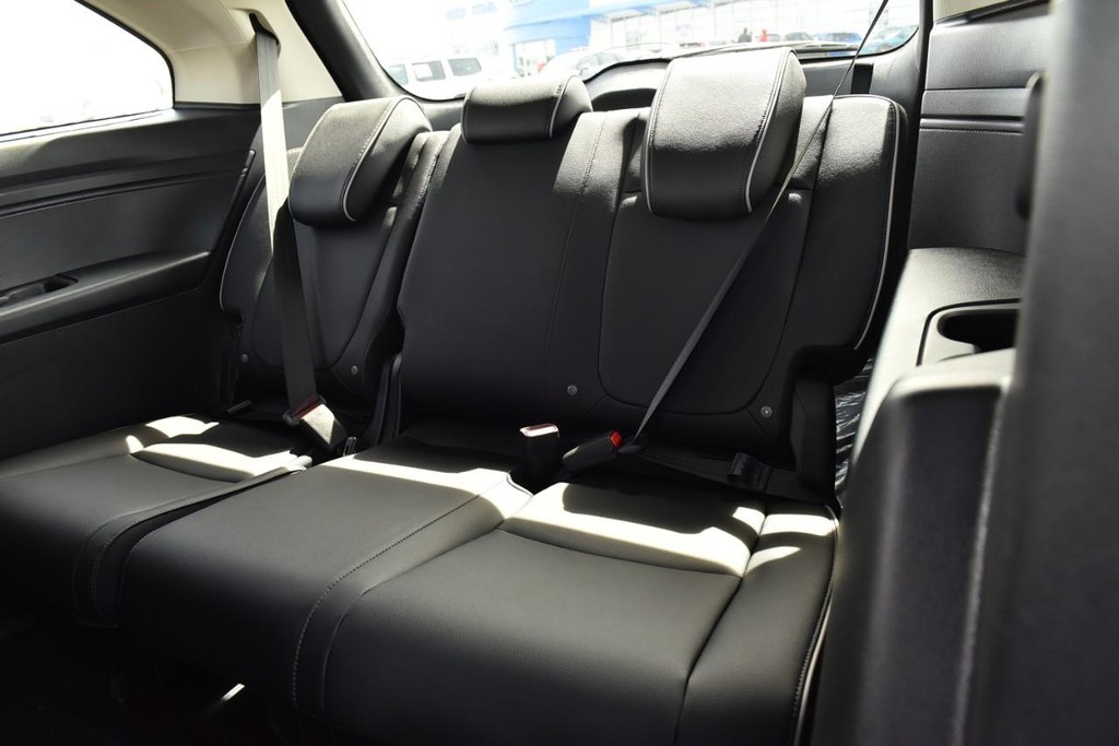 Honda Odyssey Vehicle Full-screen Gallery Image 29