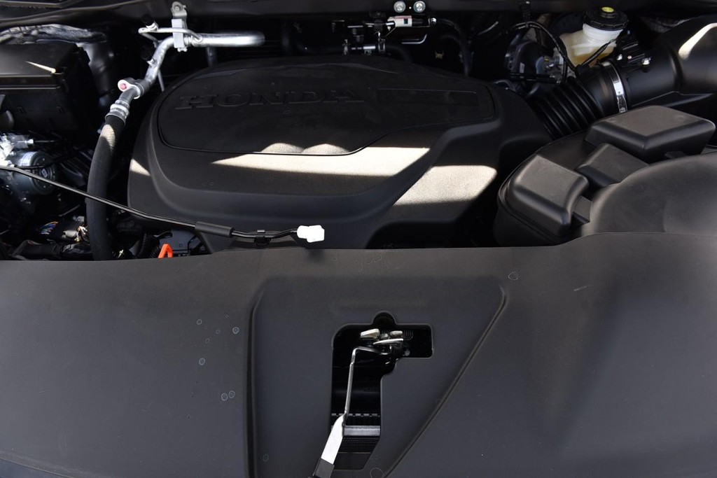 Honda Odyssey Vehicle Full-screen Gallery Image 32