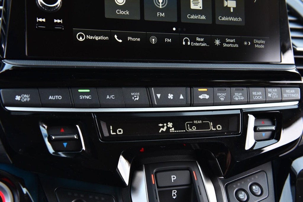 Honda Odyssey Vehicle Image 16