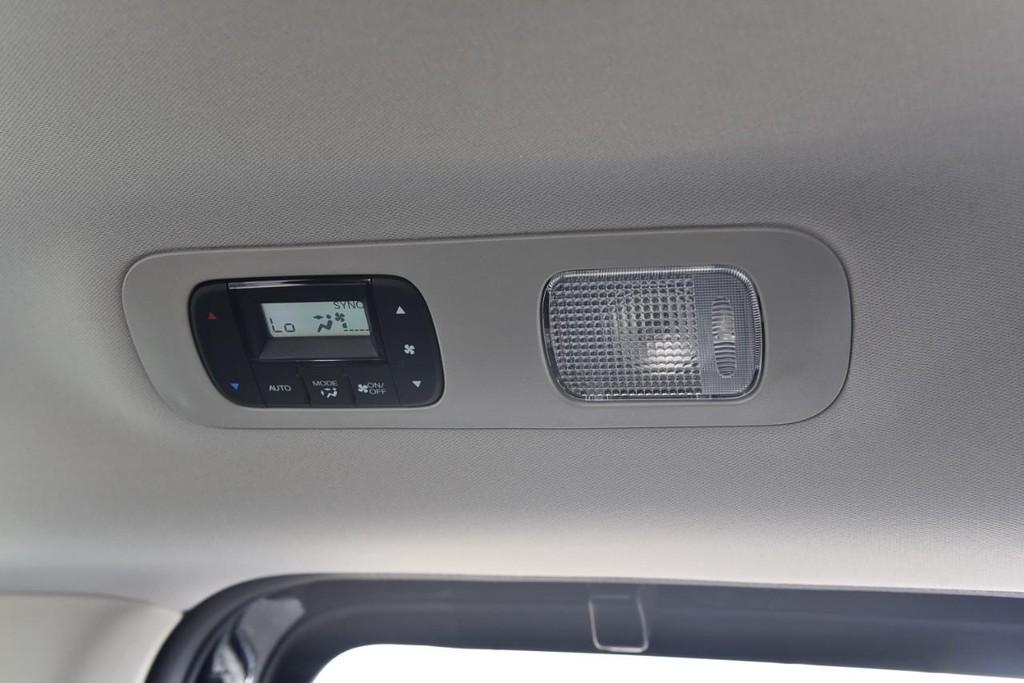 Honda Odyssey Vehicle Image 25