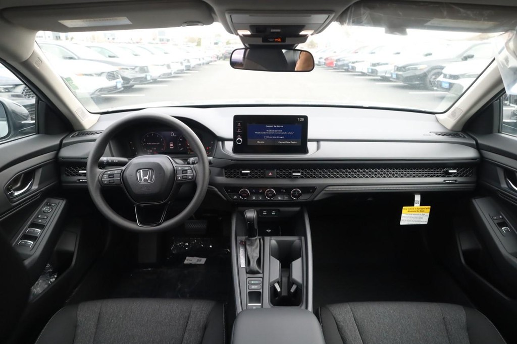 Honda Accord Sedan Vehicle Image 07