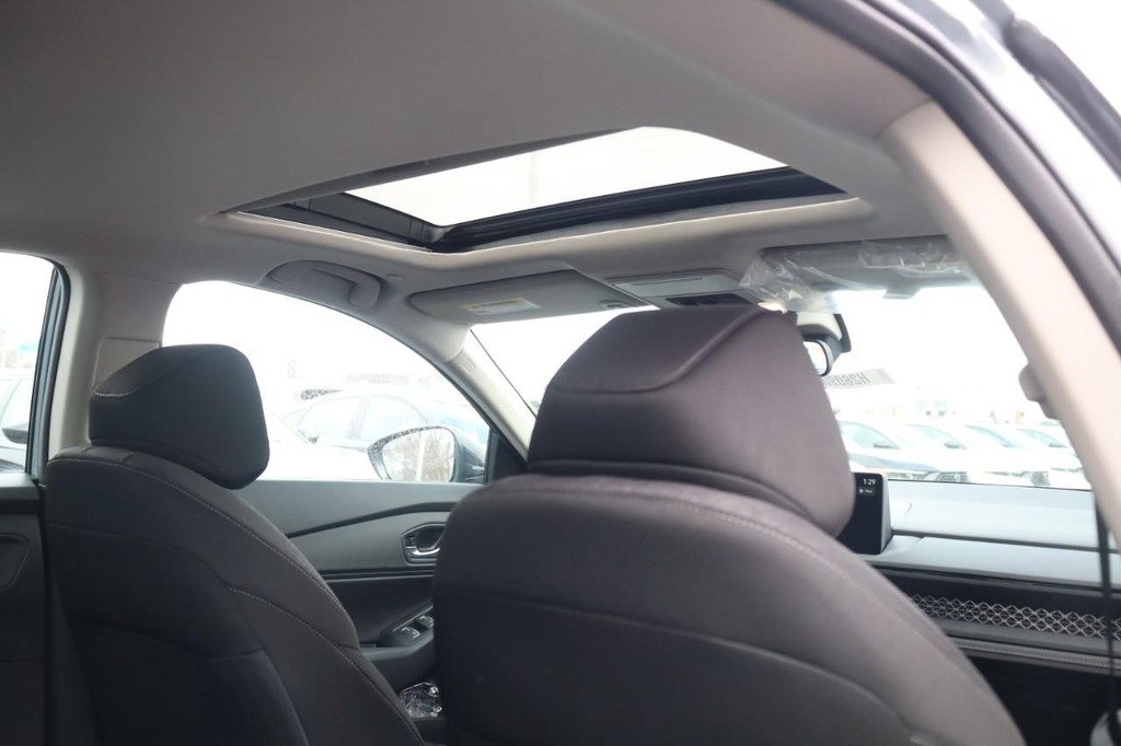 Honda Accord Sedan Vehicle Image 22