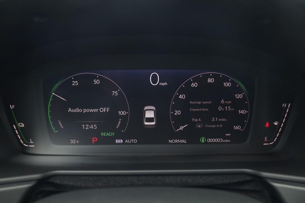 Honda Accord Hybrid Vehicle Image 12