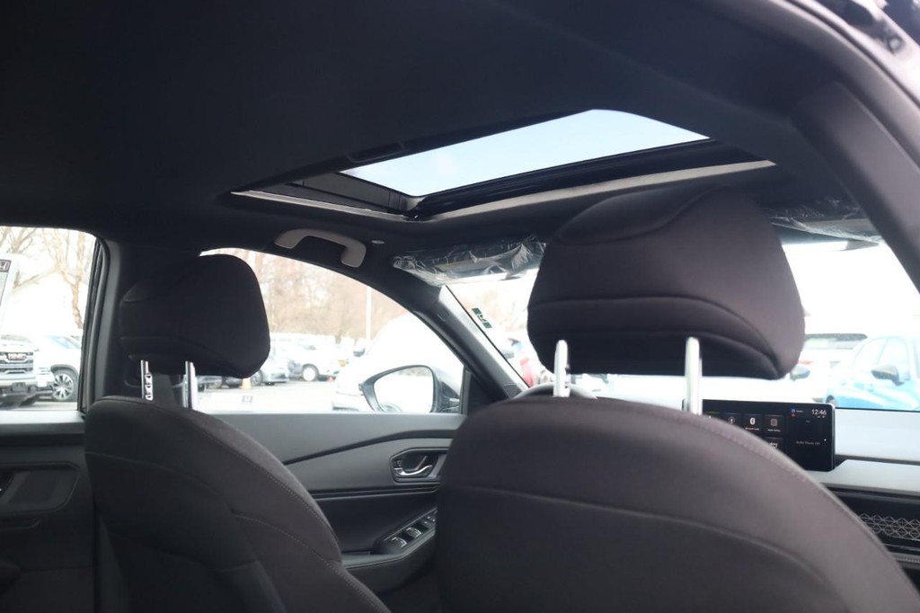 Honda Accord Hybrid Vehicle Image 21