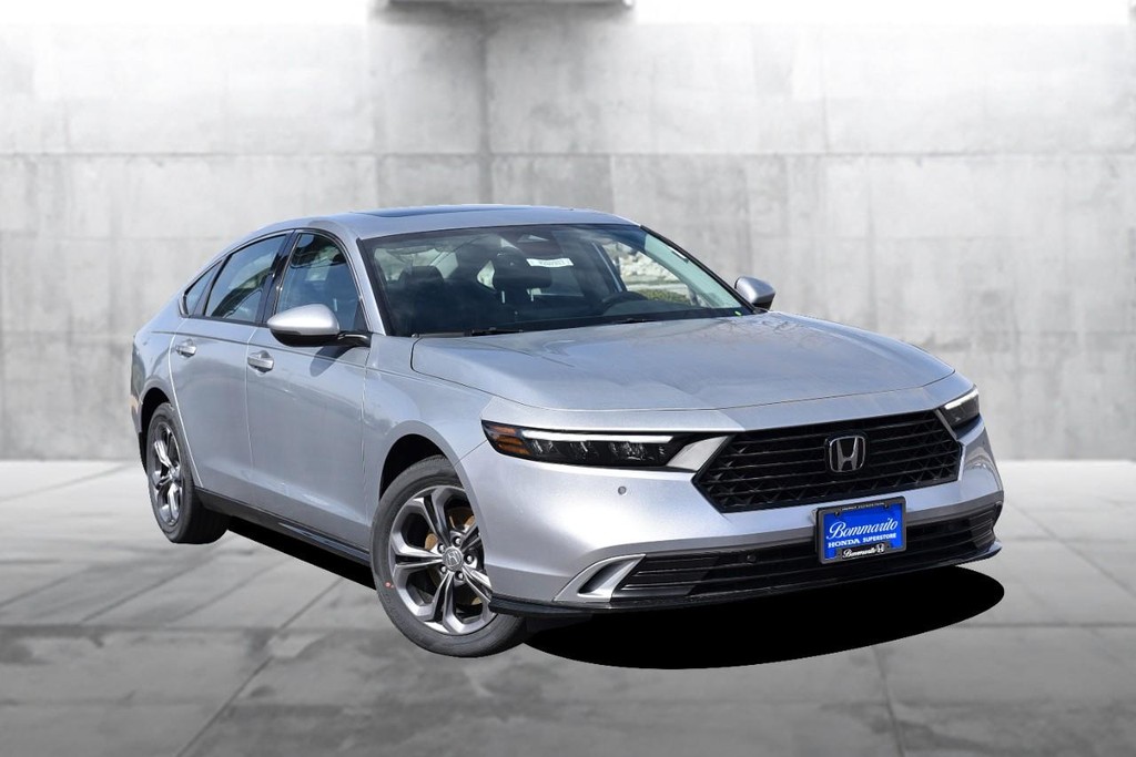 Honda Accord Hybrid Vehicle Image 02