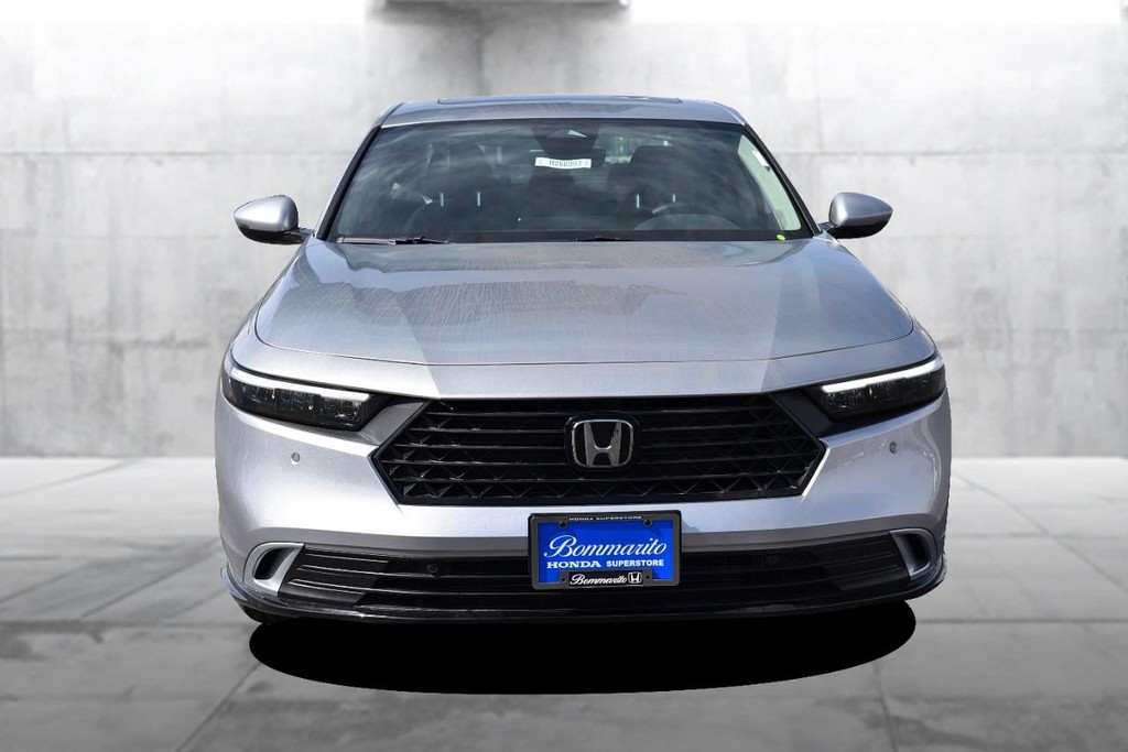 Honda Accord Hybrid Vehicle Image 04