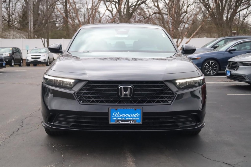 Honda Accord Hybrid Vehicle Image 03