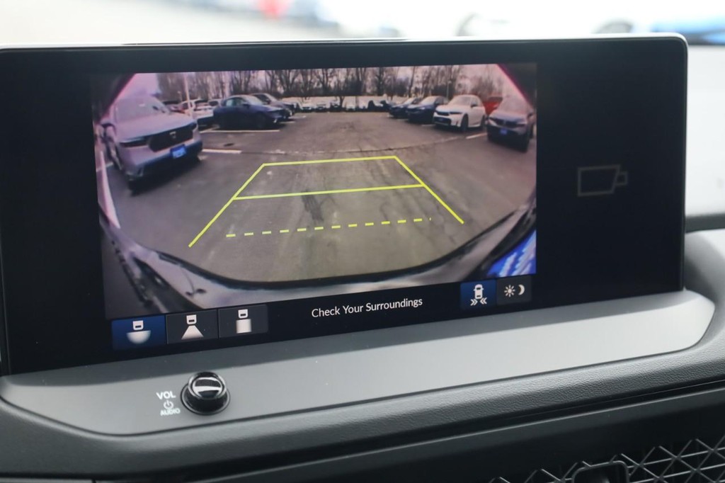 Honda Accord Hybrid Vehicle Image 14