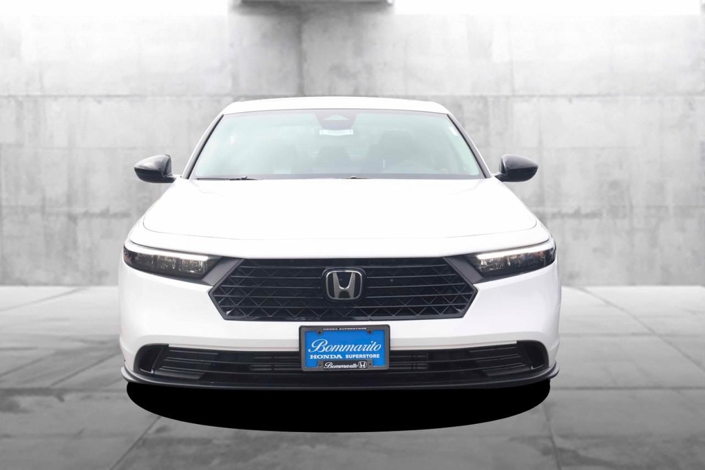 Honda Accord Sedan Vehicle Image 04