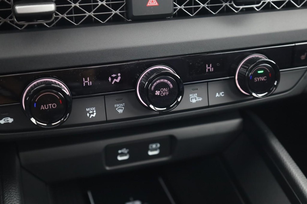 Honda Accord Sedan Vehicle Image 15