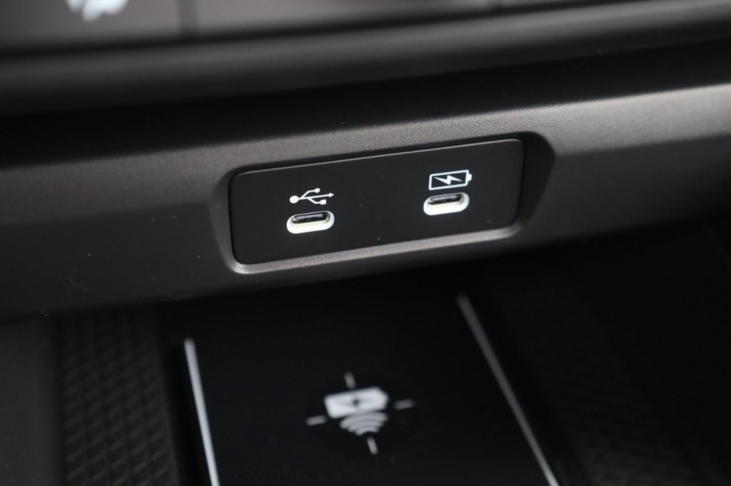 Honda Accord Sedan Vehicle Image 16