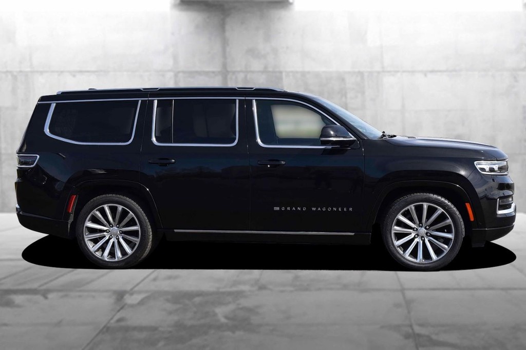 Jeep Grand Wagoneer Vehicle Image 05