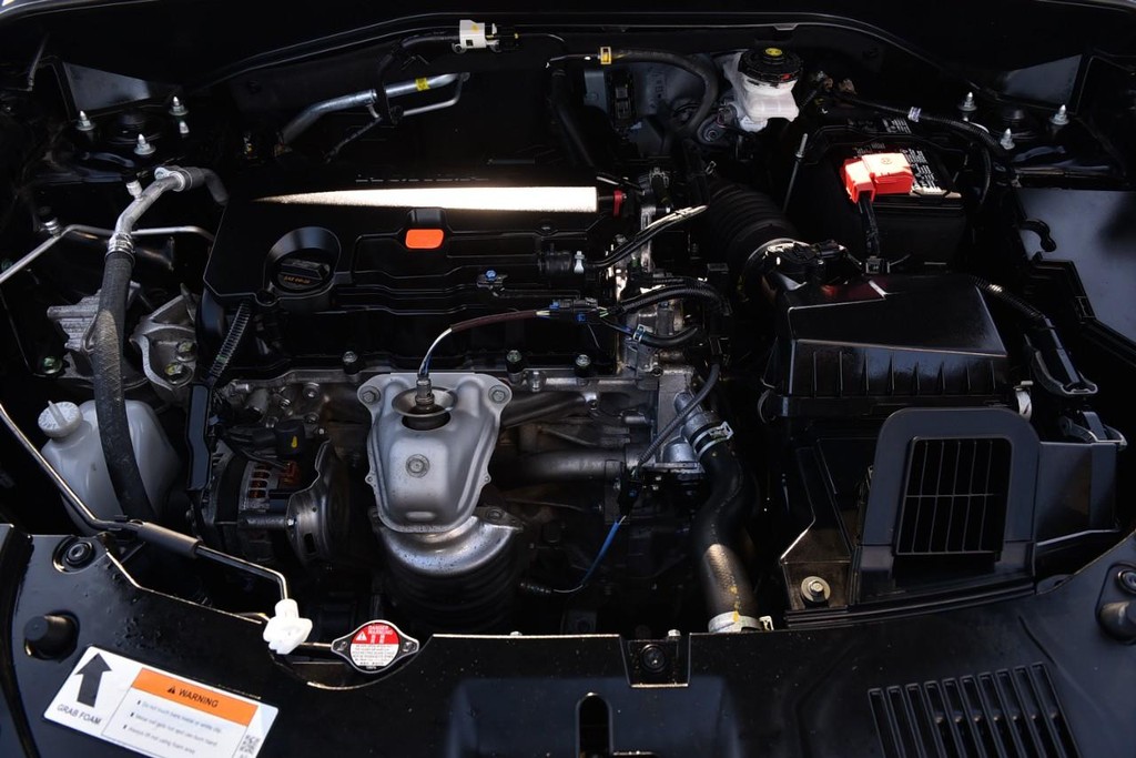 Honda HR-V Vehicle Full-screen Gallery Image 24