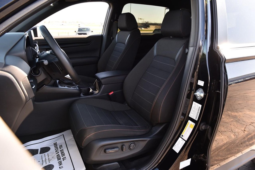 Honda CR-V Hybrid Vehicle Image 20