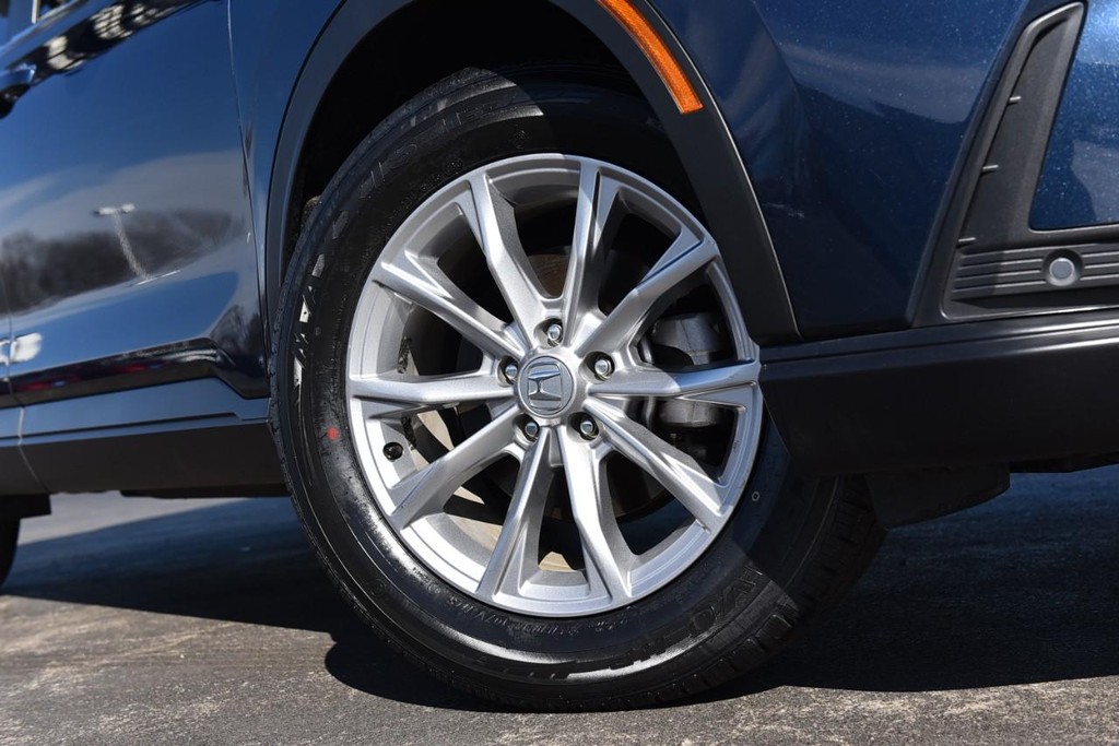 Honda CR-V Vehicle Full-screen Gallery Image 3