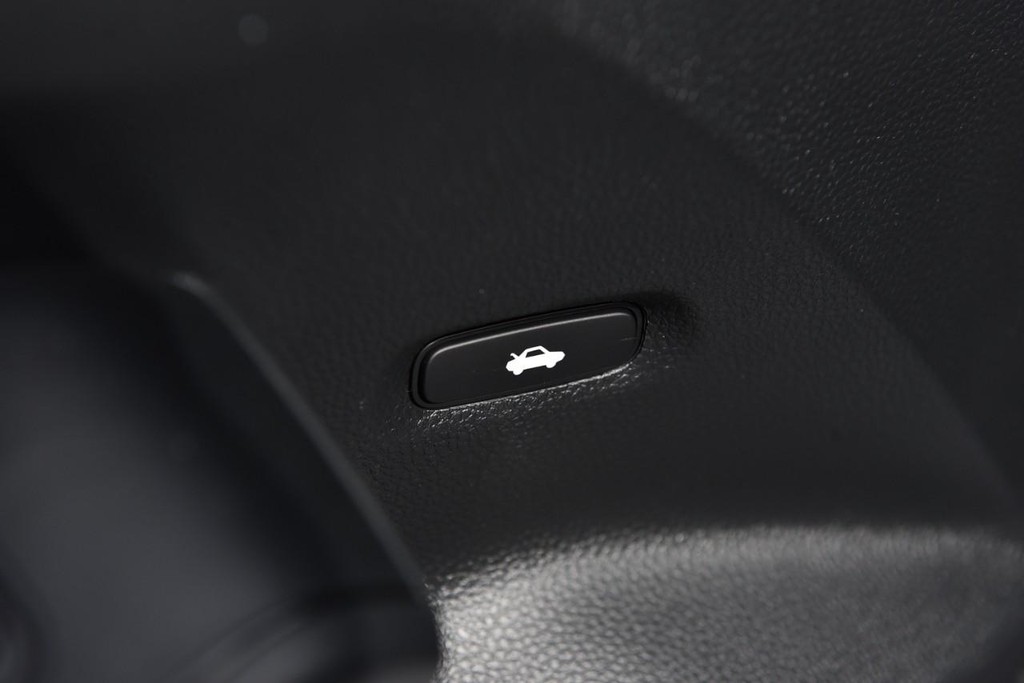 Honda Civic Sedan Vehicle Image 09