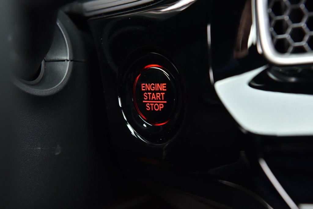 Honda Civic Sedan Vehicle Image 19