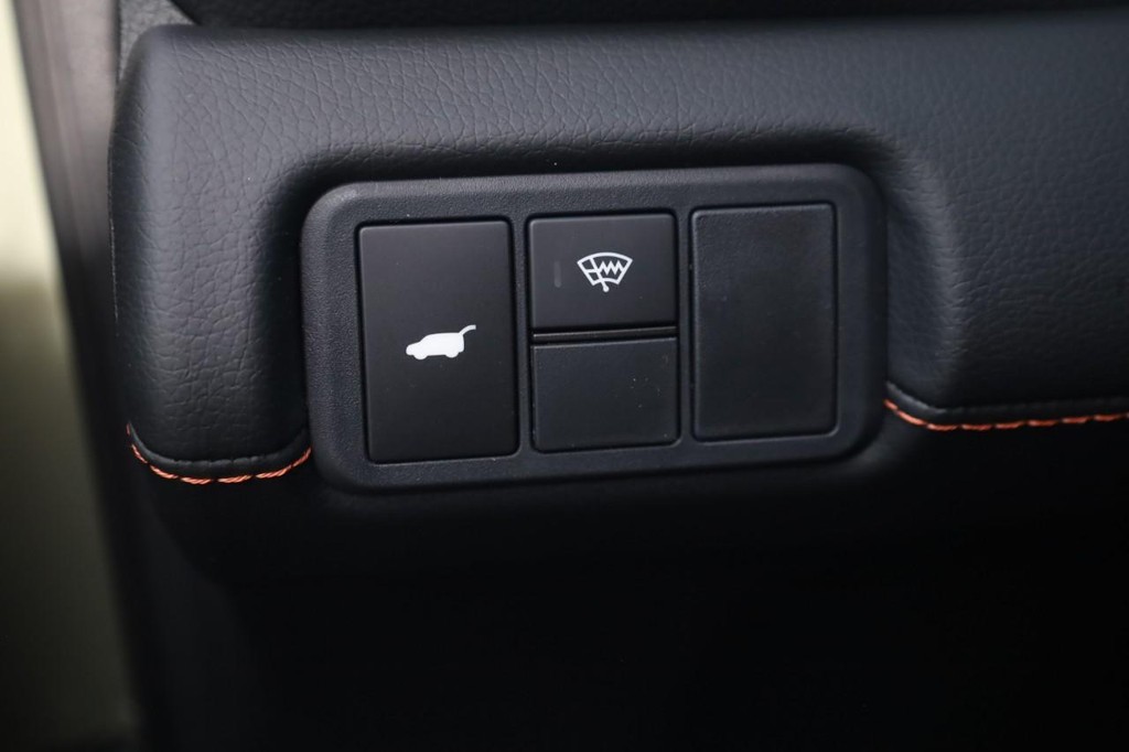 Honda Passport Vehicle Full-screen Gallery Image 12