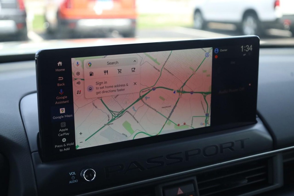 Honda Passport Vehicle Full-screen Gallery Image 14