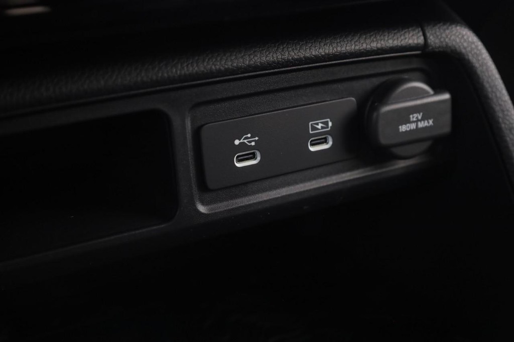 Honda Passport Vehicle Full-screen Gallery Image 17