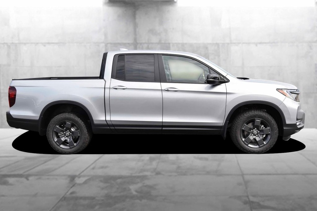 Honda Ridgeline Vehicle Image 04