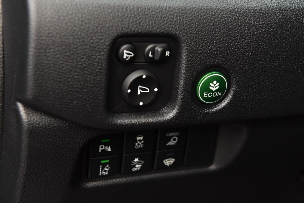 Honda Ridgeline Vehicle Image 13